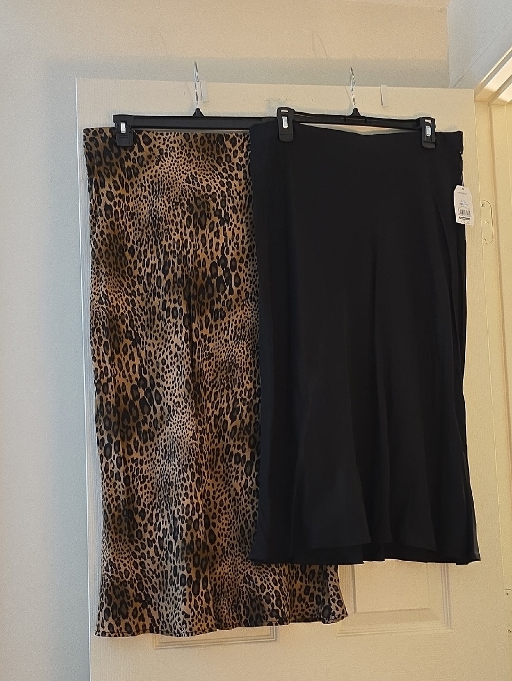 NWT Time and Tru Black A-Line Skirt